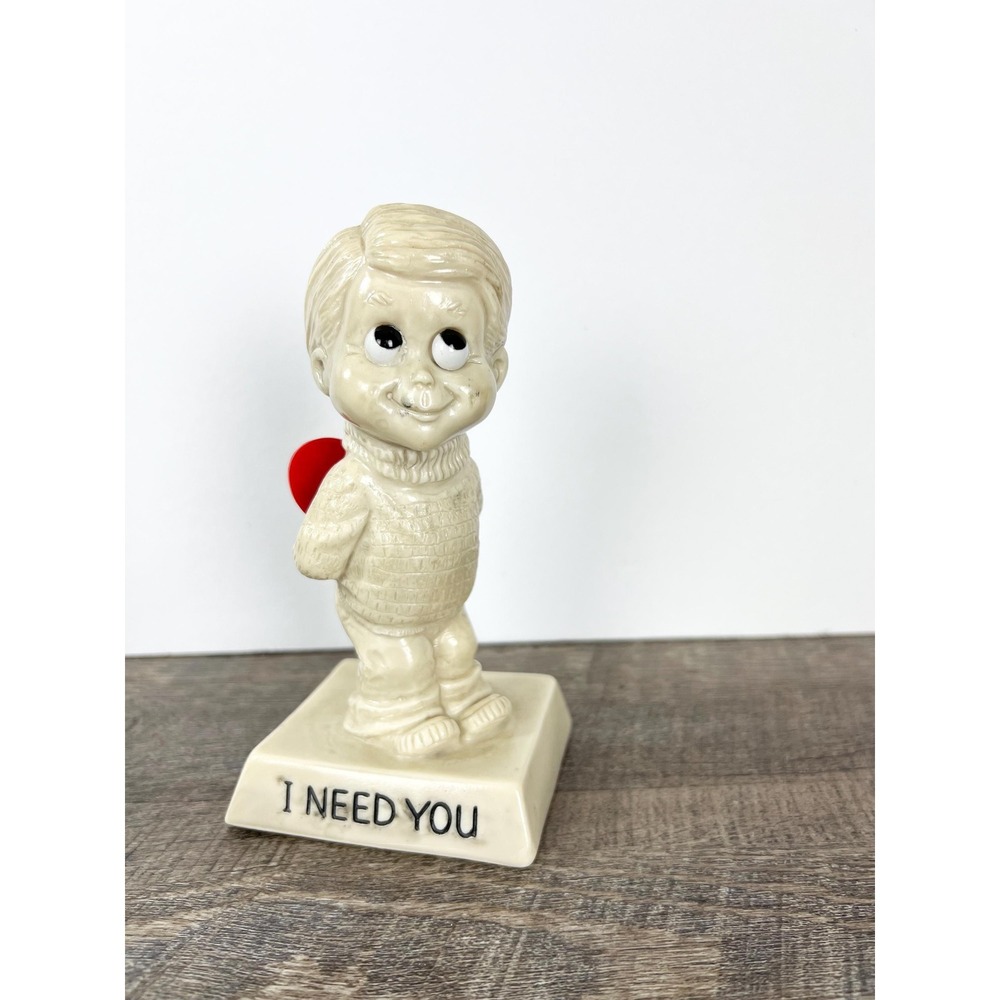 Vintage‎ 1971 R. & W. Berries I Need You Love You Sweetheart Figurine